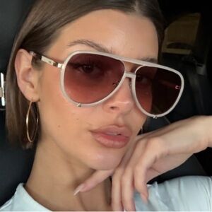 NEW! Quay High Profile Creamy opulent Aviator Sunglasses